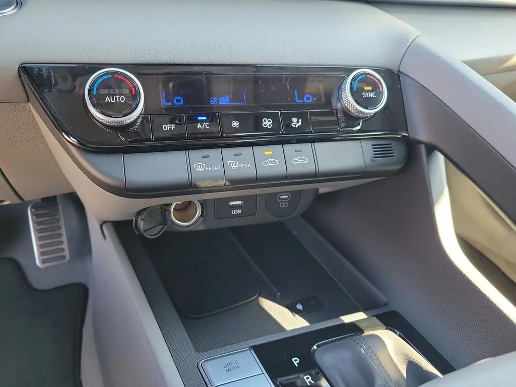 2026 Hyundai Elantra - $21,495