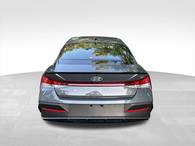 2026 Hyundai Elantra - $22,779
