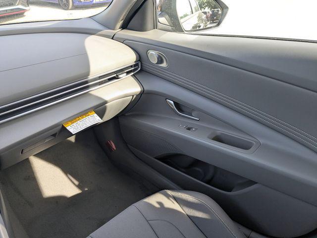2026 Hyundai Elantra - $25,725