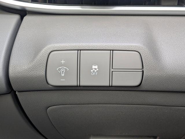 2026 Hyundai Elantra - $25,725