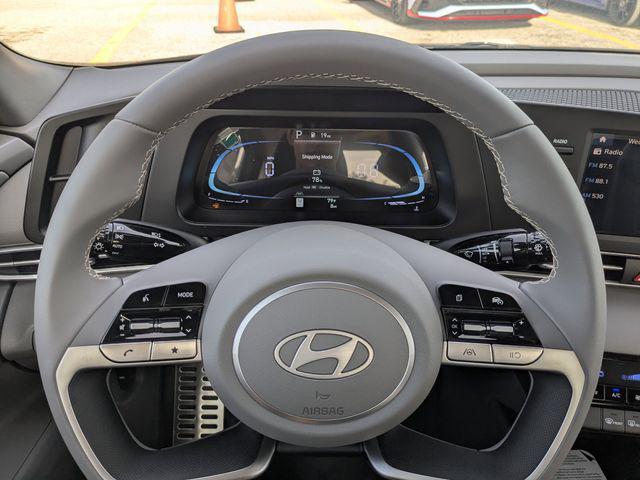 2026 Hyundai Elantra - $25,725
