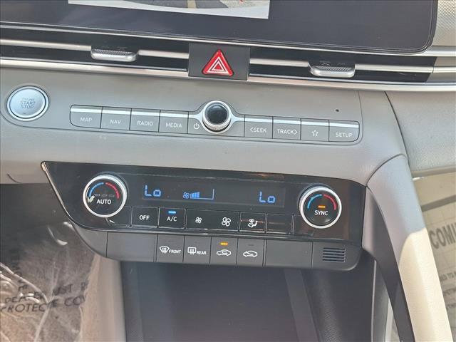 2024 Hyundai Elantra - $19,540