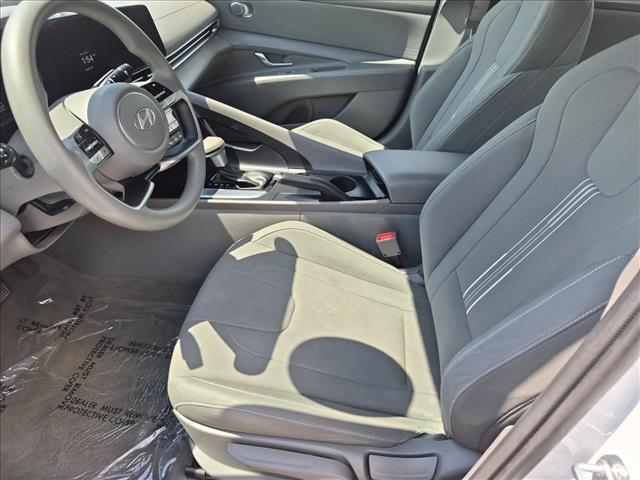 2024 Hyundai Elantra - $19,540
