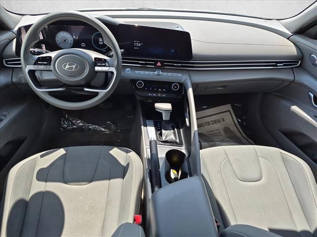2024 Hyundai Elantra - $19,540