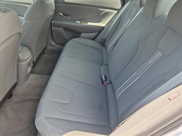 2024 Hyundai Elantra - $19,540