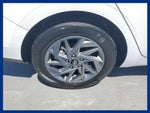 2024 ELANTRA Thumbnail 3
