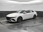 2024 Elantra Thumbnail 4