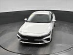 2024 Elantra Thumbnail 25