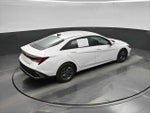 2024 Elantra Thumbnail 30