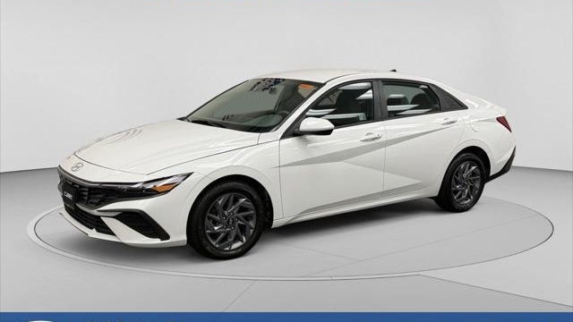 Preowned 2024 Hyundai ELANTRA SEL for Sale