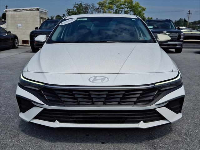 2024 Hyundai Elantra - $18,352