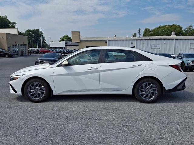 2024 Hyundai Elantra - $18,352