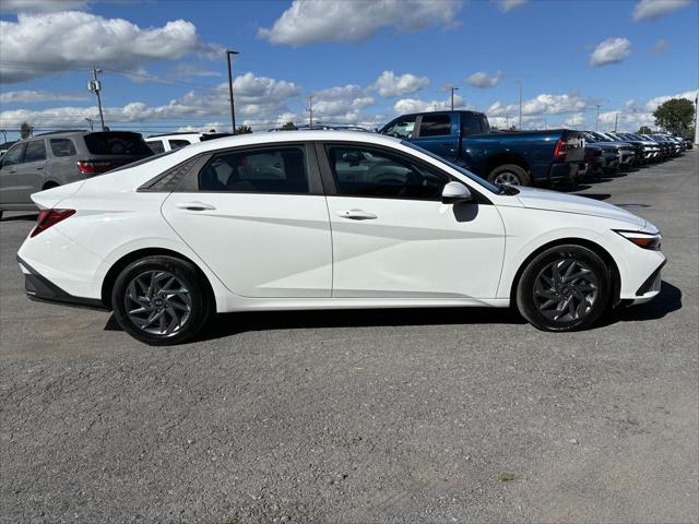 2024 Hyundai Elantra - $20,499