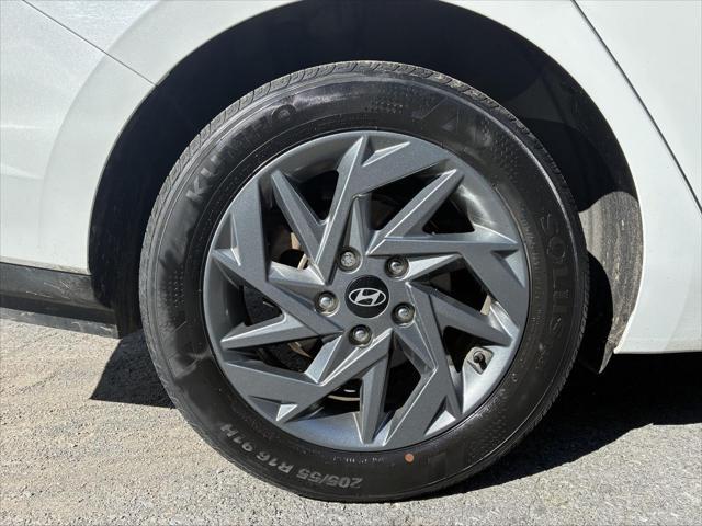 2024 Hyundai Elantra - $20,499