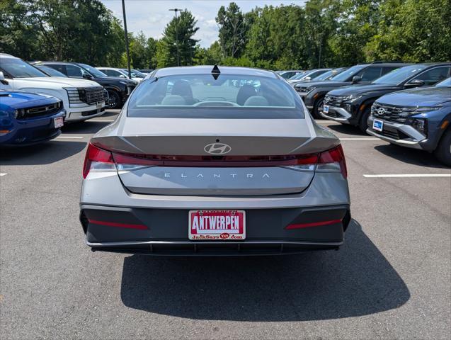 2024 Hyundai Elantra - $20,288