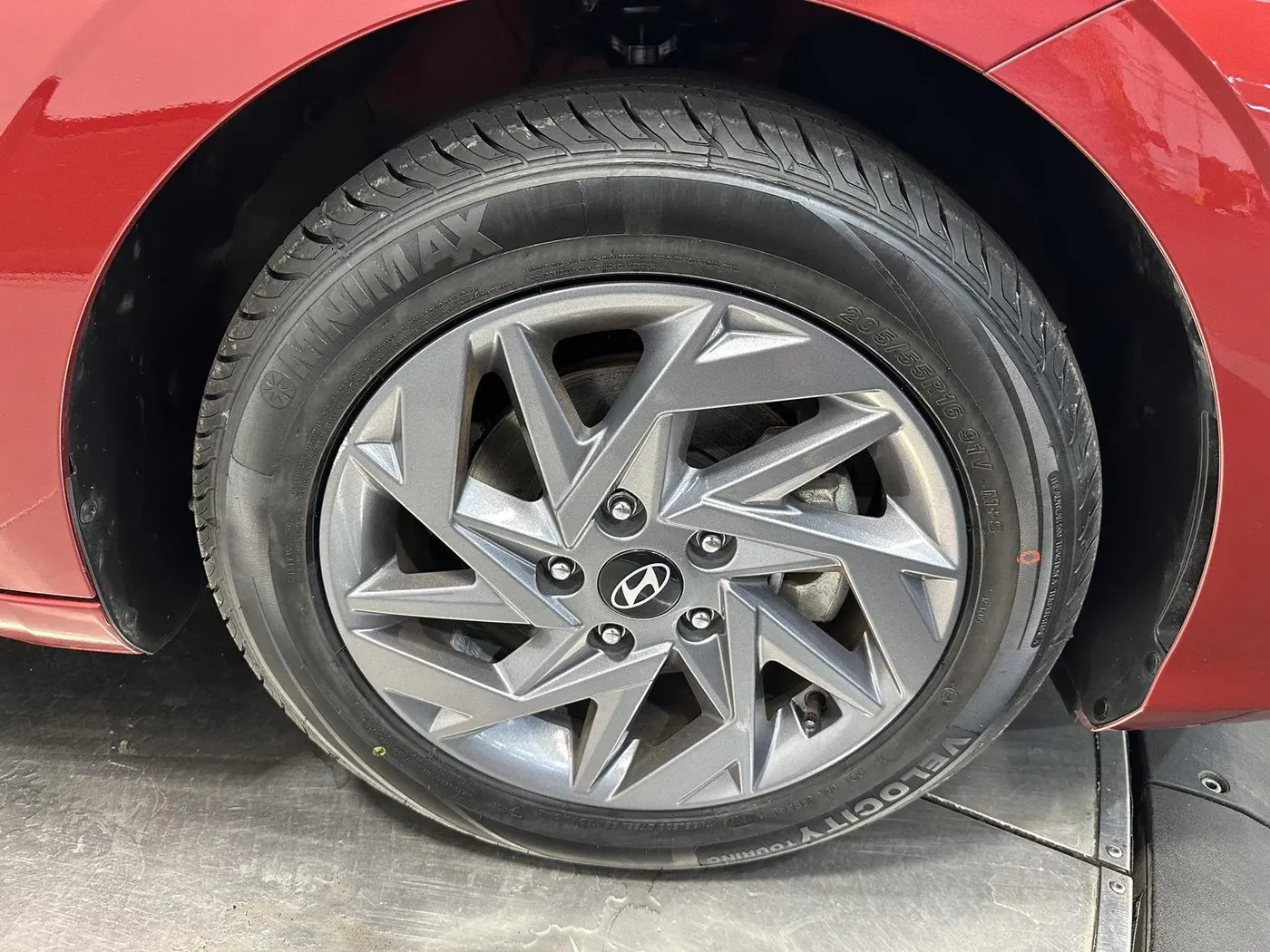 2024 Hyundai Elantra - $19,899
