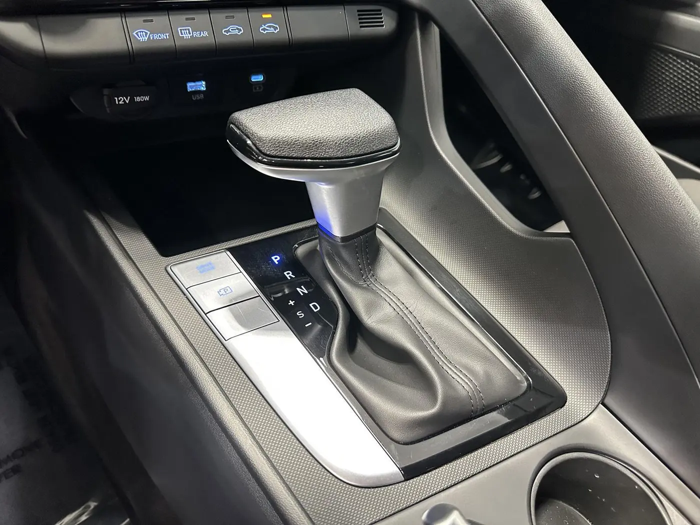 2024 Hyundai Elantra - $19,899