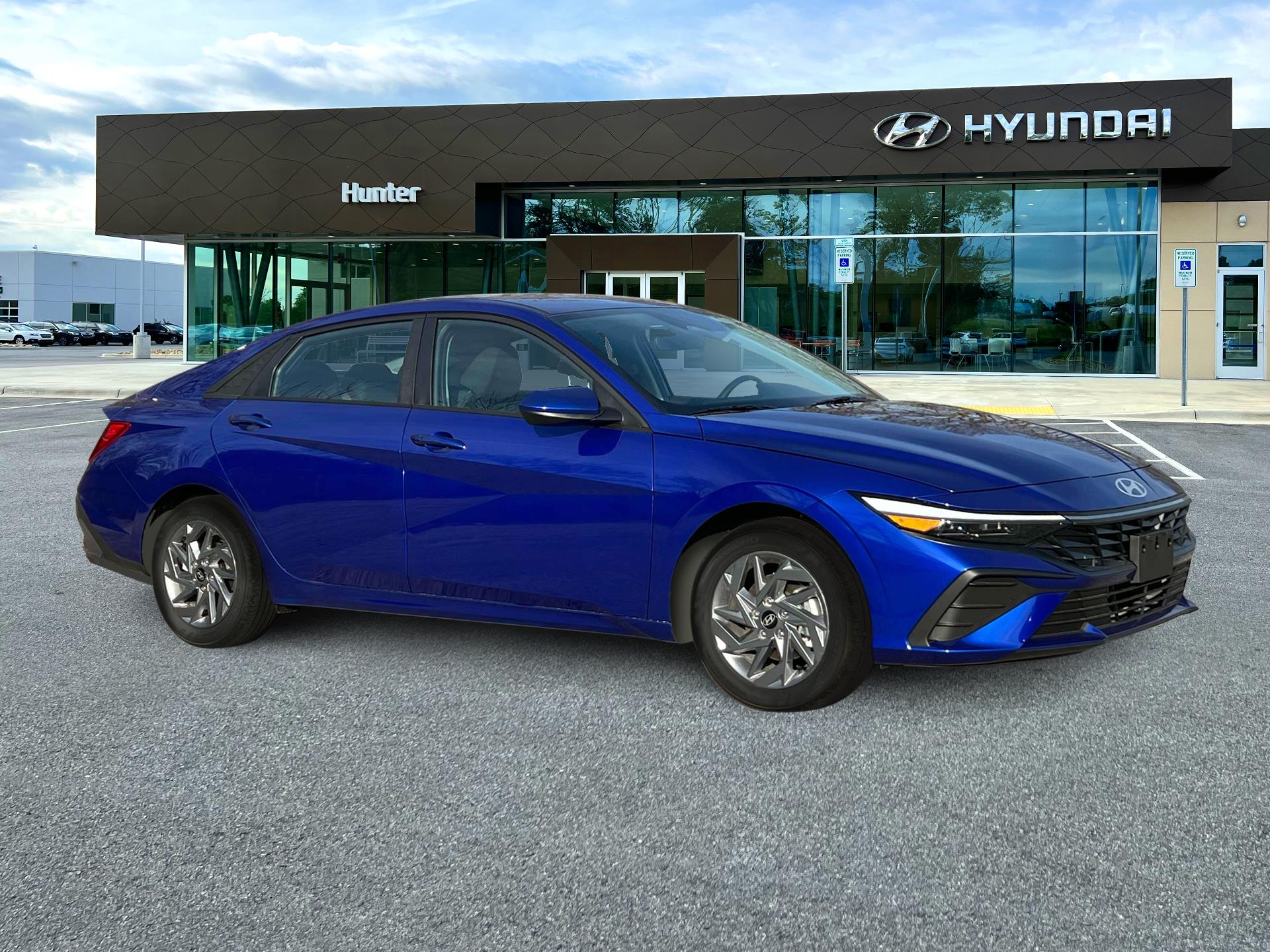 2024 Hyundai Elantra - $20,725