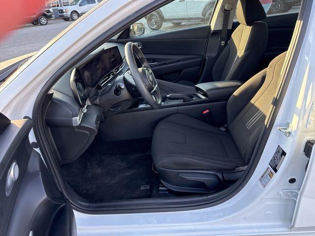 2024 Hyundai Elantra - $19,599