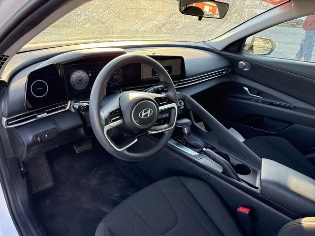 2024 Hyundai Elantra - $19,599