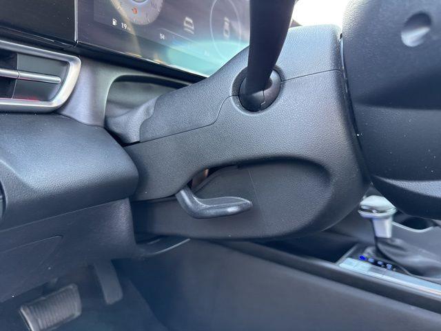 2024 Hyundai Elantra - $19,599