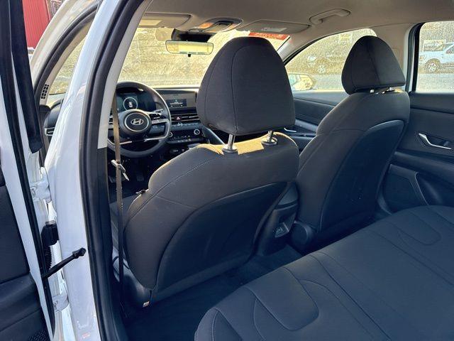 2024 Hyundai Elantra - $19,599