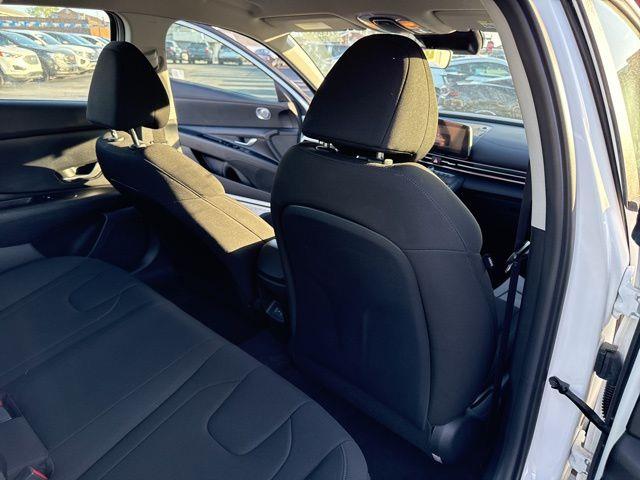 2024 Hyundai Elantra - $19,599