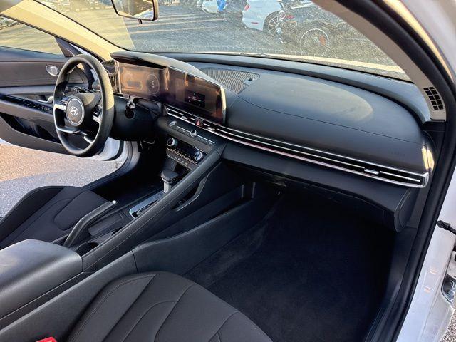 2024 Hyundai Elantra - $19,599
