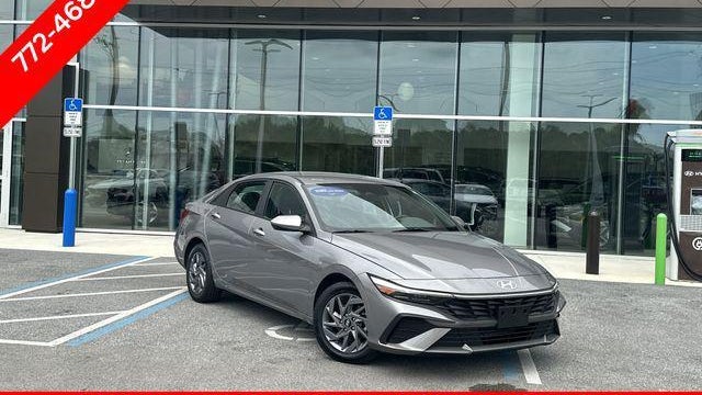 Preowned 2024 Hyundai ELANTRA SEL for Sale