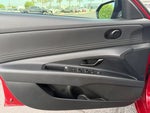 2025 Elantra Thumbnail 13