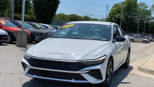 2025 Hyundai ELANTRA SEL Sport