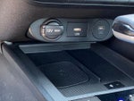 2025 Elantra Thumbnail 18