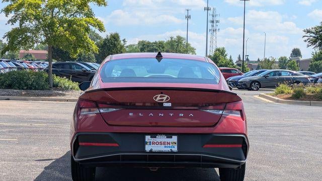 2025 Hyundai ELANTRA SEL Sport