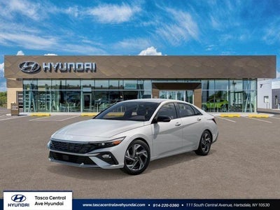 2025 Hyundai Elantra SEL Sport 4DR Sedan