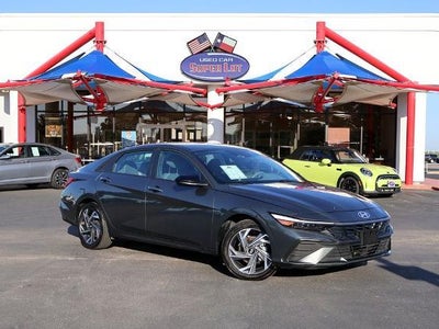 Photo of a 2025 Hyundai Elantra SEL Sport 4DR Sedan for sale