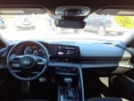 2025 Elantra Thumbnail 35