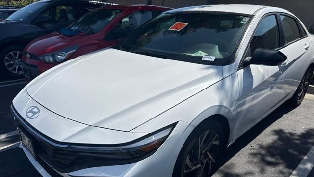 2025 Hyundai ELANTRA SEL Sport