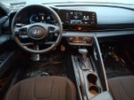 2025 Elantra Thumbnail 11