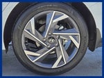 2025 ELANTRA Thumbnail 15