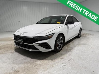 Photo of a 2025 Hyundai Elantra SEL Sport 4DR Sedan for sale