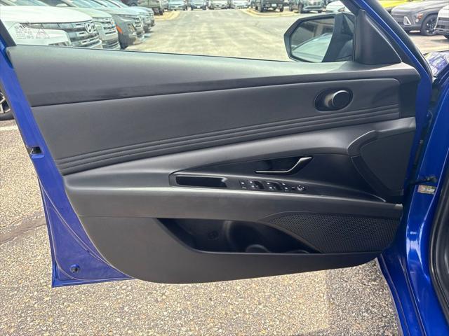 2025 Hyundai Elantra - $21,699