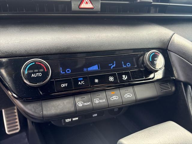 2025 Hyundai Elantra - $21,699
