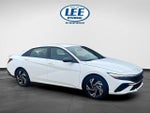 2025 Elantra Thumbnail 1