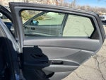 2025 Elantra Thumbnail 31