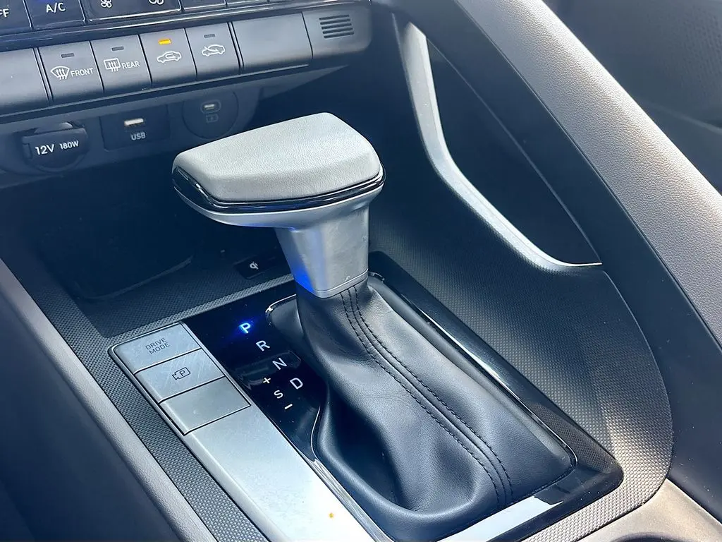 2026 Hyundai Elantra - $20,943
