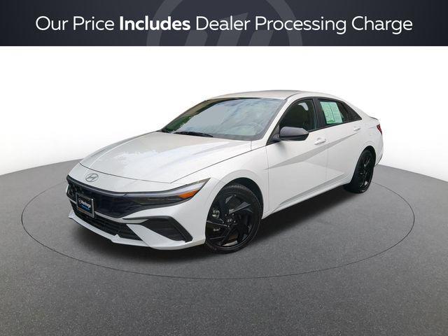 2026 Hyundai Elantra - $22,300