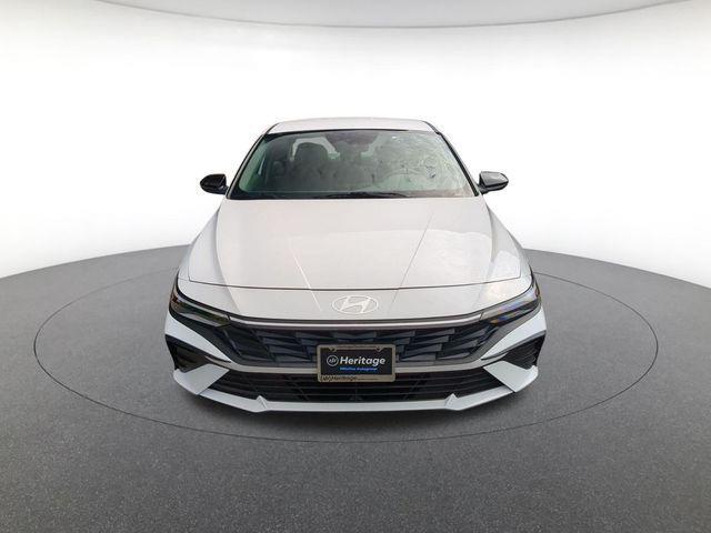2026 Hyundai Elantra - $22,300