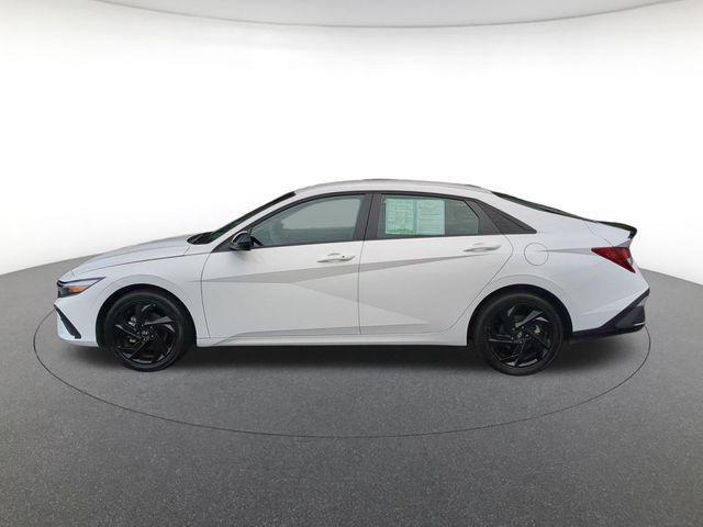 2026 Hyundai Elantra - $22,300