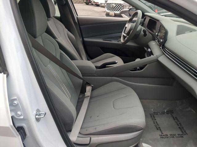 2026 Hyundai Elantra - $22,300
