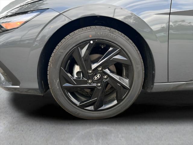 2026 Hyundai Elantra - $21,566